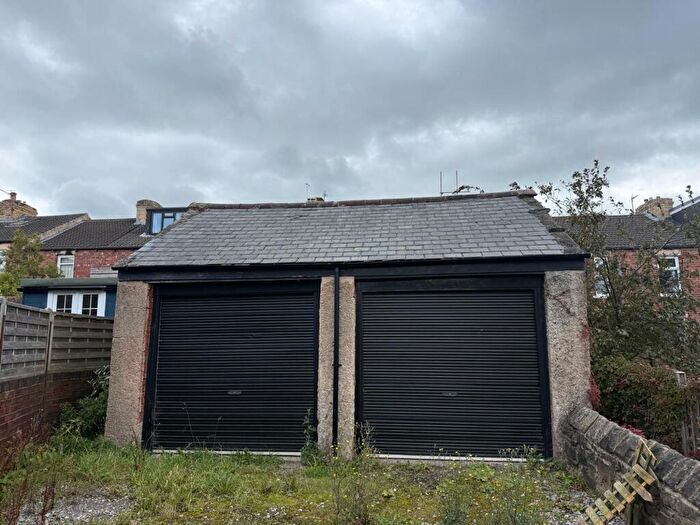 1 Bedroom Garage / Parking For Sale In Toftwood Road, Crookes, S10