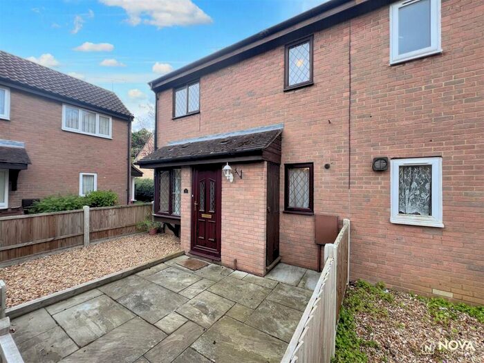 1 Bedroom End Of Terrace House To Rent In Copperfields, Luton, LU4