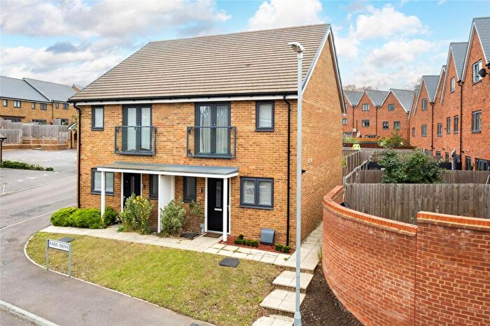 2 Bedroom Semi-Detached House For Sale In Paris Drive, Northfleet, Kent, DA11