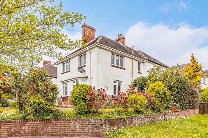 3 Bedroom Semi Detached House For Sale In Earlham Drive, Poole, BH14