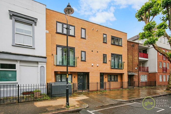 3 Bedroom Terraced House For Sale In Fort Road, Bermondsey, London, SE1