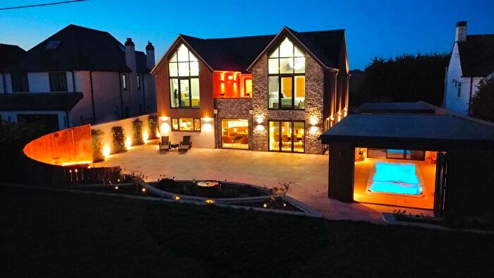 4 Bedroom Detached House For Sale In Minsterworth, Gloucester, GL2