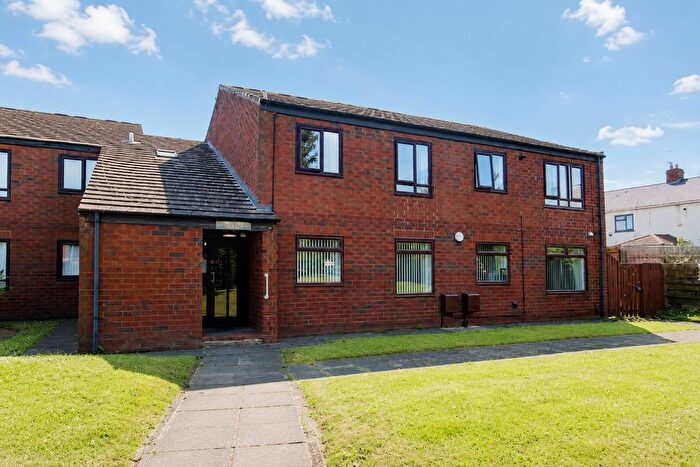 2 Bedroom Flat For Sale In Warren Court, Hartlepool, TS24