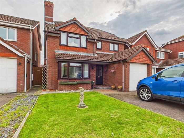 4 Bedroom Detached House For Sale In Elwood, Harlow, CM17