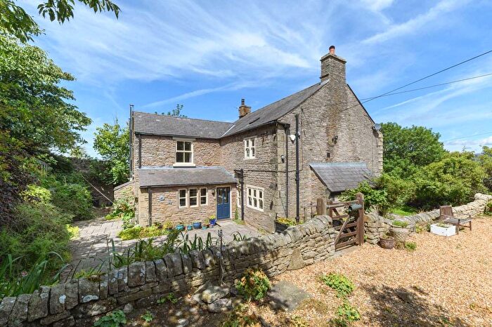 3 Bedroom Property For Sale In The Old Farm House, Whaley Bridge, High Peak, Cheshire, SK23