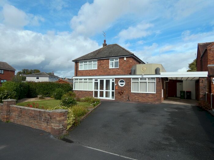 4 Bedroom Detached House To Rent In Leegomery Road, Wellington, Telford TF1
