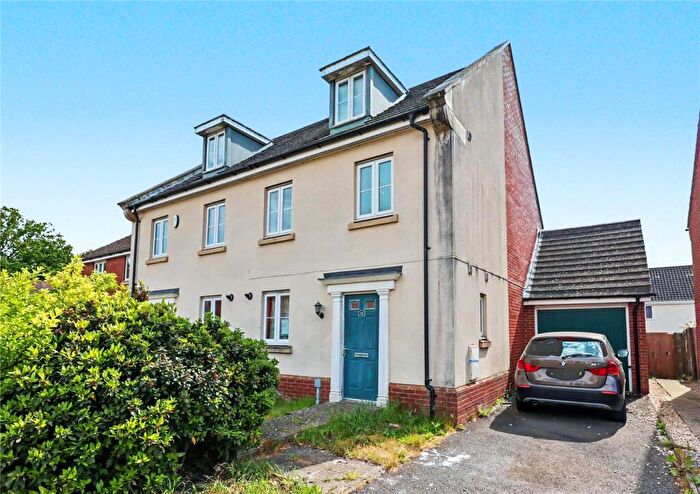 4 Bedroom Semi Detached House For Sale In Lord Nelson Drive, Costessey, Norwich, Norfolk, NR5
