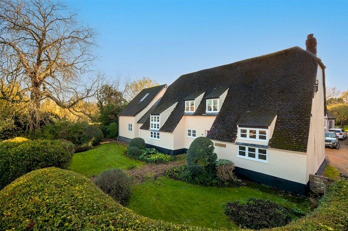 4 Bedroom Detached House For Sale In High Street, Great Eversden, Cambridgeshire, CB23