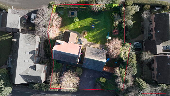 5 Bedroom Detached House For Sale In Birmingham Road, Bromsgrove, B61