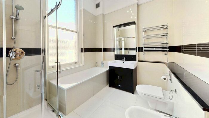 4 Bedroom Flat To Rent In Portman Mansions, Chiltern Street, Marylebone, London, W1U