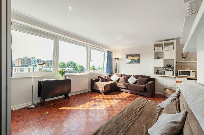 Studio To Rent In Kersfield Road, London, SW15