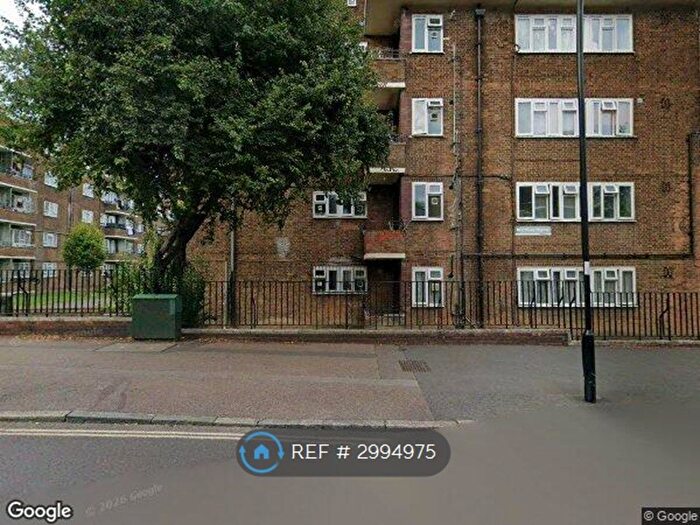 3 Bedroom Flat To Rent In Matthias House, London, N16
