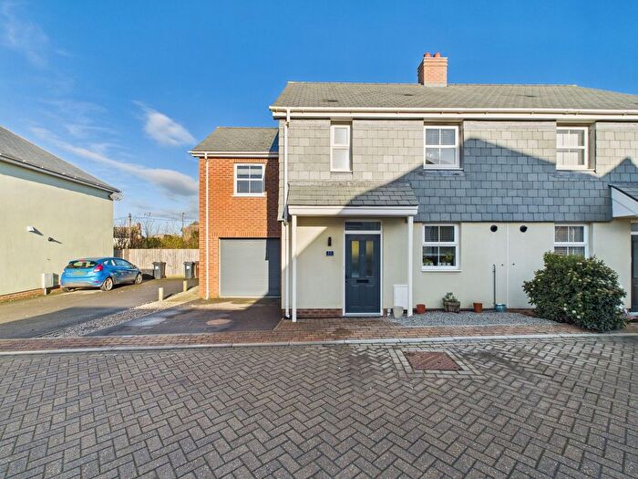 4 Bedroom Semi-Detached House For Sale In Hobbacott Rise, Marhamchurch, EX23