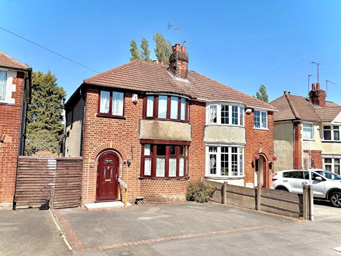 3 Bedroom Semi Detached House For Sale In Old Park Road, Dudley, DY1