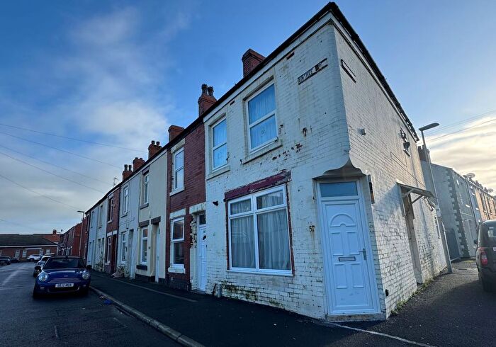 2 Bedroom End Of Terrace House For Sale In Aintree Road, Blackpool, Lancashire, FY4