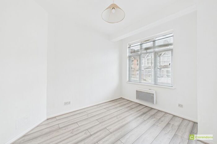 1 Bedroom Terraced House To Rent In Flat Windsor Road, Bexhill-On-Sea, TN39