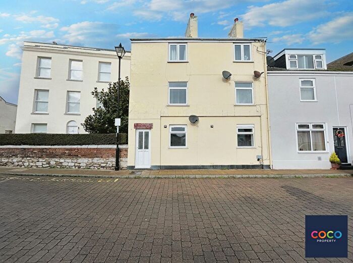 1 Bedroom Flat To Rent In Chamberlaine Road, Old Swan Flats, DT4