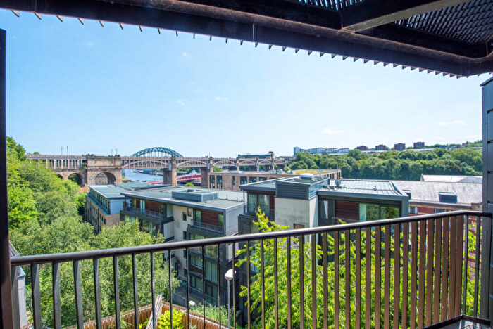 2 Bedroom Apartment To Rent In Clavering Place, Newcastle, NE1