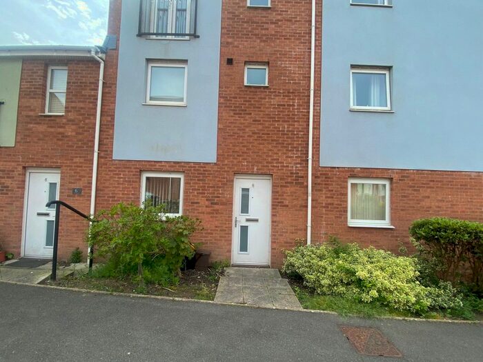 1 Bedroom Flat To Rent In Mill Meadow, North Cornelly, Bridgend, CF33