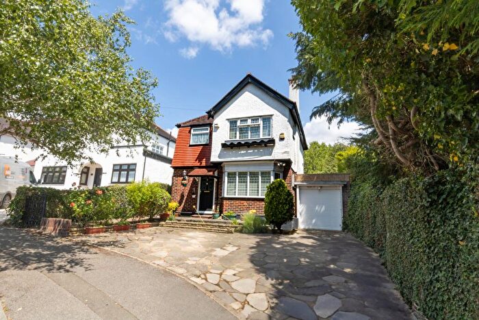 3 Bedroom Detached House For Sale In Northwood, HA6