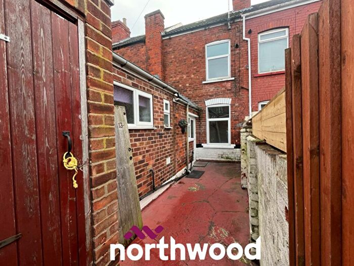 3 Bedroom Terraced House To Rent In Belmont Terrace, Thorne, Doncaster, DN8