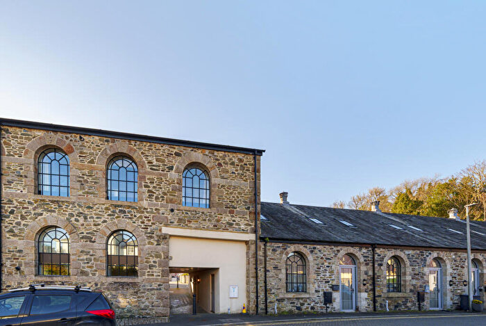 2 Bedroom Maisonette For Sale In Tavistock, PL19