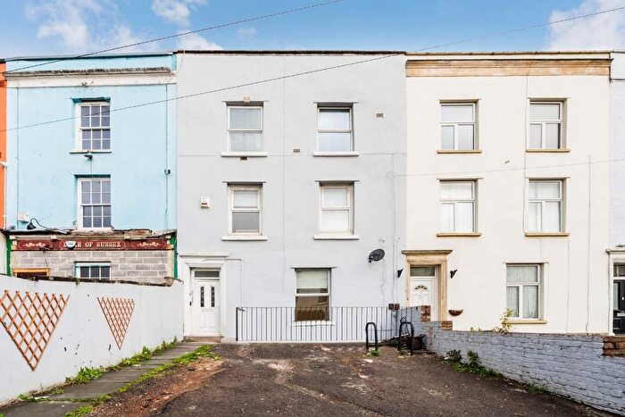 3 Bedroom Flat To Rent In Sussex Place, Bristol, BS2