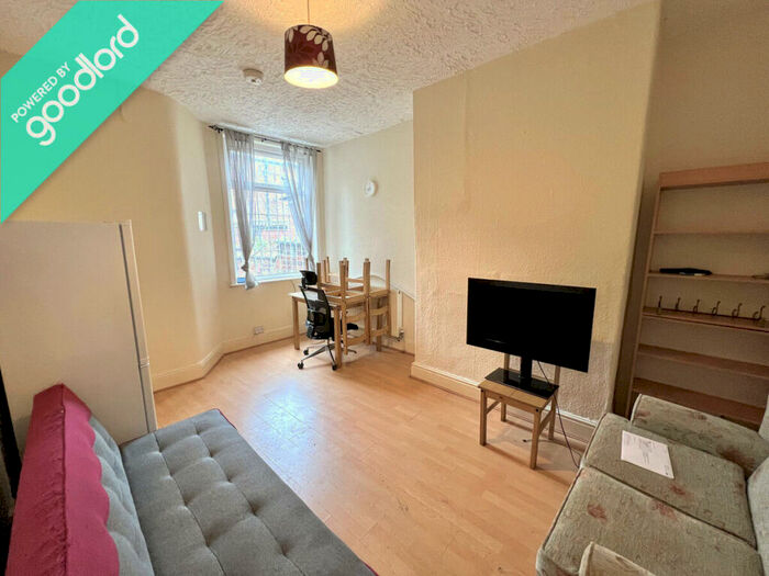 3 Bedroom Terraced House To Rent In Redruth Street, Manchester, M14