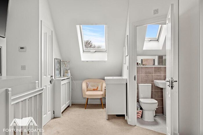 3 Bedroom End Of Terrace House For Sale In Huntley Road, Harlow, CM20