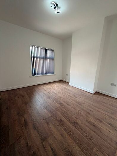 3 Bedroom End Terrace House To Rent In Ruding Road, Leicester, LE3