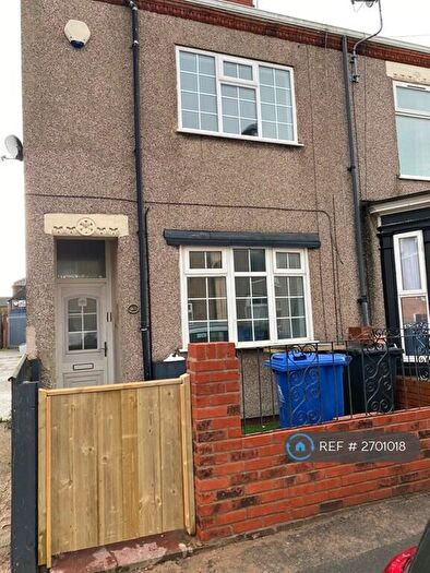 3 Bedroom Semi-Detached House To Rent In Sidney Street, Cleethorpes, DN35