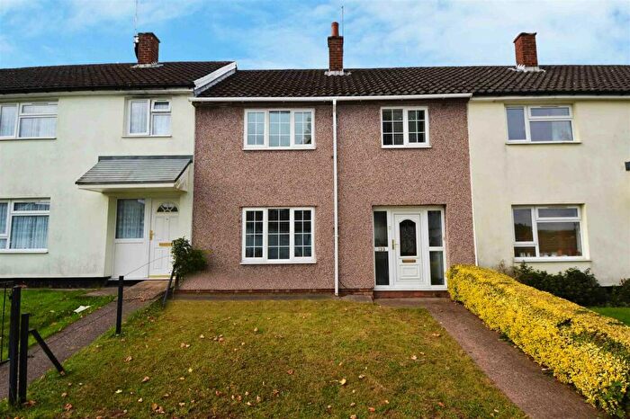 3 Bedroom Terraced House To Rent In Austin Road, Bromsgrove, Worcestershire, B60