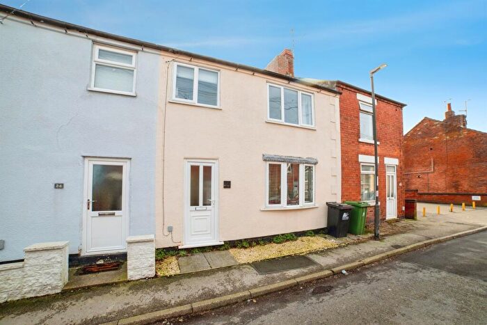 3 Bedroom Terraced House For Sale In Wood Street, Ripley, DE5