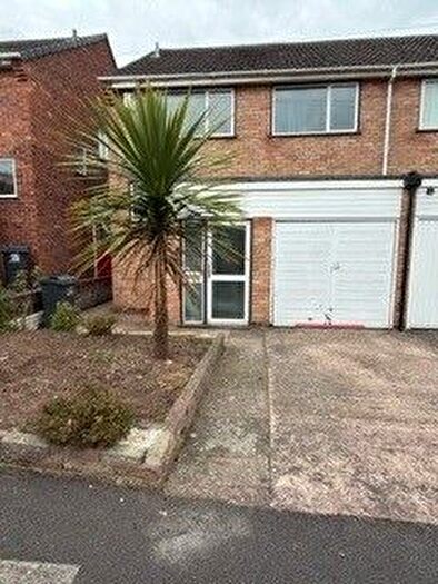 3 Bedroom Property To Rent In Orchard Rise, Birmingham, B26