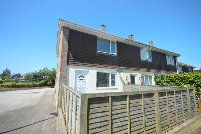 2 Bedroom Property To Rent In Penwarne Close, Tolvaddon, Camborne, TR14