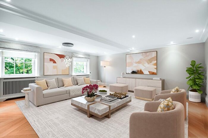 3 Bedroom Terraced House To Rent In Onslow Square, South Kensington, SW7