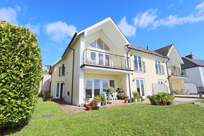 2 Bedroom Flat For Sale In Manor Road, Bishopsteignton, Teignmouth, TQ14