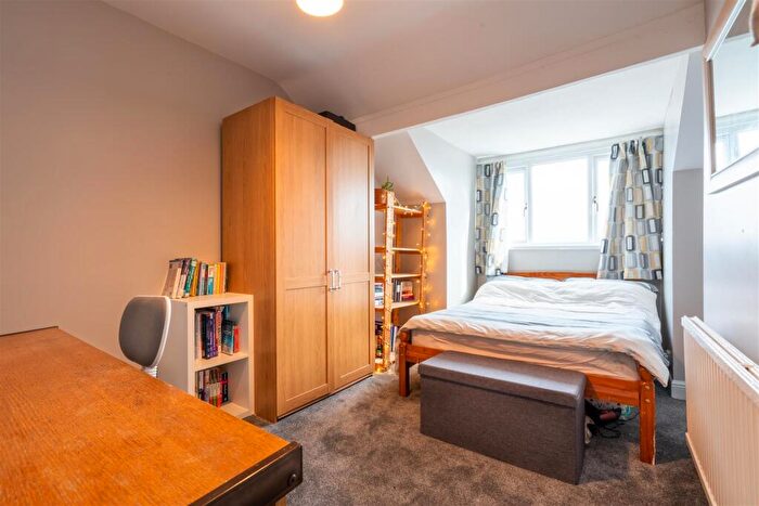 3 Bedroom House To Rent In Pickmere Road, Crookes, Sheffield, S10