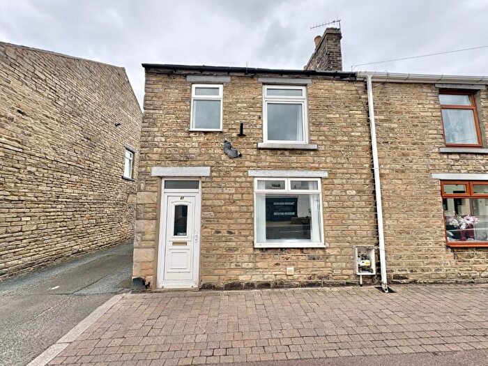 3 Bedroom House To Rent In High Street, Tow Law, DL13