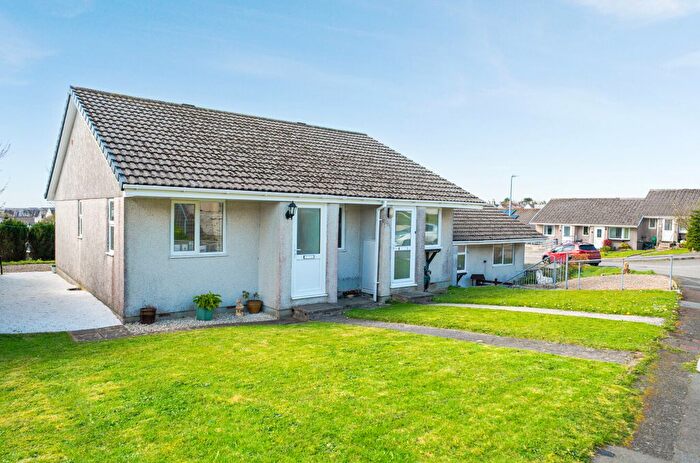 1 Bedroom Semi Detached Bungalow For Sale In Fortescue Close, Foxhole, St. Austell, Cornwall, PL26