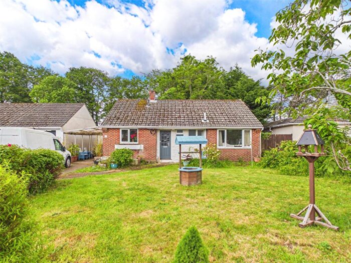 3 Bedroom Bungalow For Sale In Bransgore Gardens, Bransgore, Christchurch, BH23