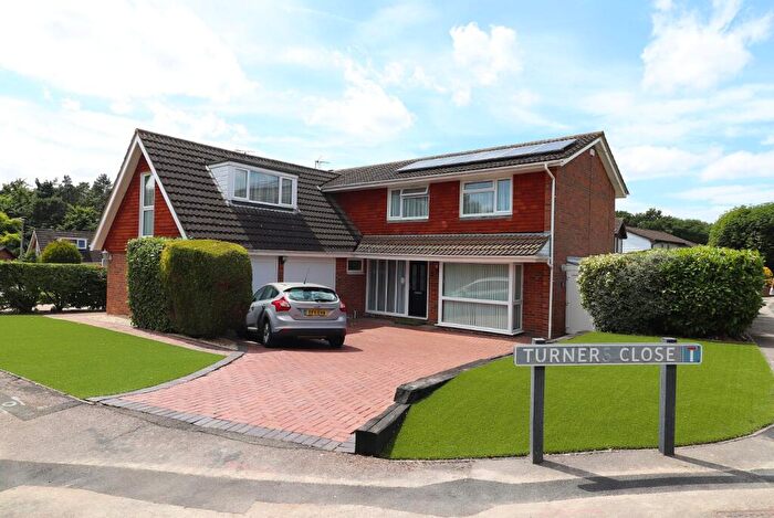 5 Bedroom Detached House For Sale In Turner Close, Stevenage, Hertfordshire, SG1