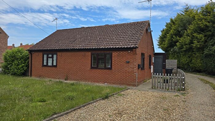 2 Bedroom Detached Bungalow To Rent In Magdalen Road, Tilney St. Lawrence, King's Lynn, PE34