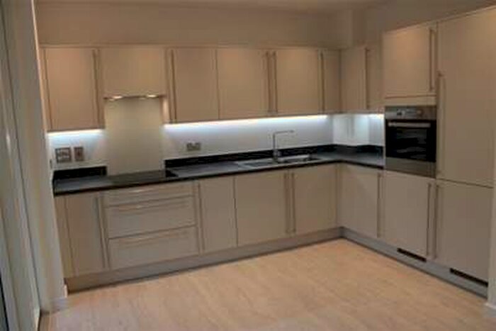 1 Bedroom Flat To Rent In Hamilton Mansions Barking IG11