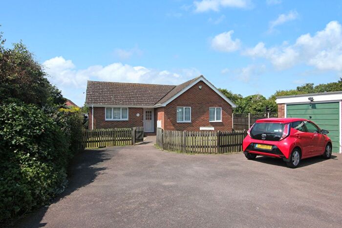 3 Bedroom Detached Bungalow For Sale In Station Road, Dymchurch, TN29