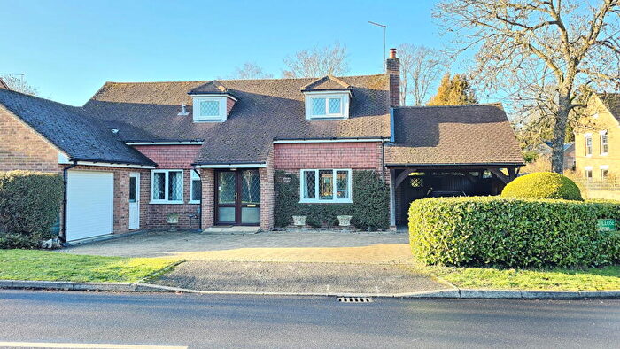 3 Bedroom Detached House For Sale In Lipscomb Close, Hermitage, Thatcham, RG18