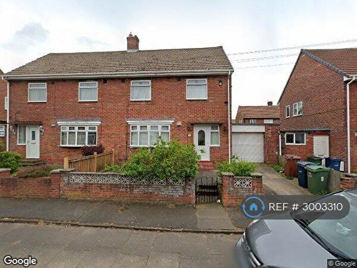 3 Bedroom Semi-Detached House To Rent In Petersham Road, Sunderland, SR4