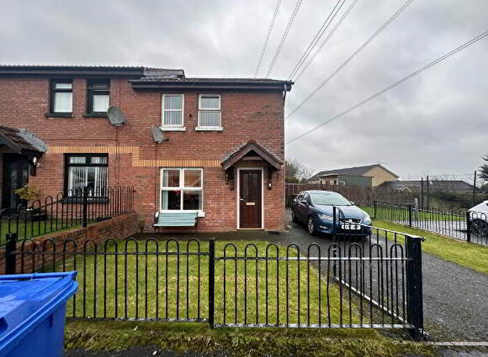 2 Bedroom Semi-Detached House For Sale In White Glen, Belfast, BT17
