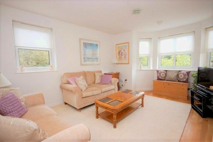 2 Bedroom Flat To Rent In West Ferryfield, Inverleith, Edinburgh, EH5