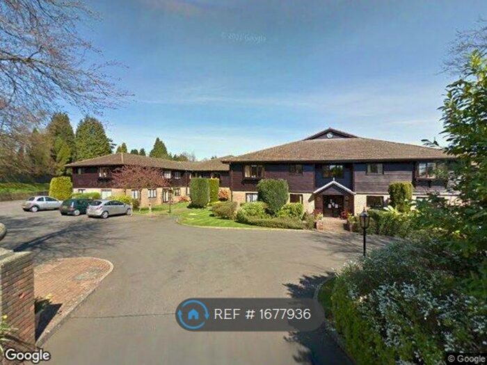 1 Bedroom Flat To Rent In Martlets Court, Crowborough, TN6